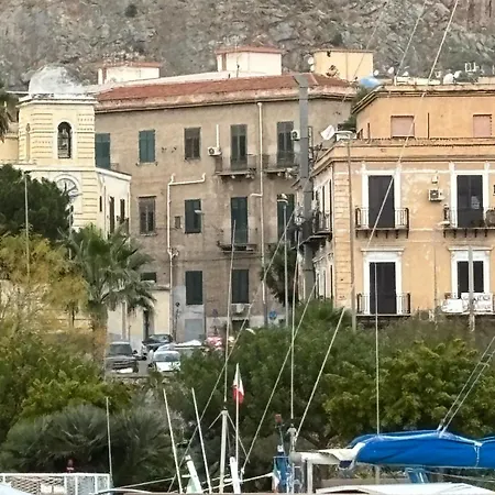 La Casa Di Alan Apartment